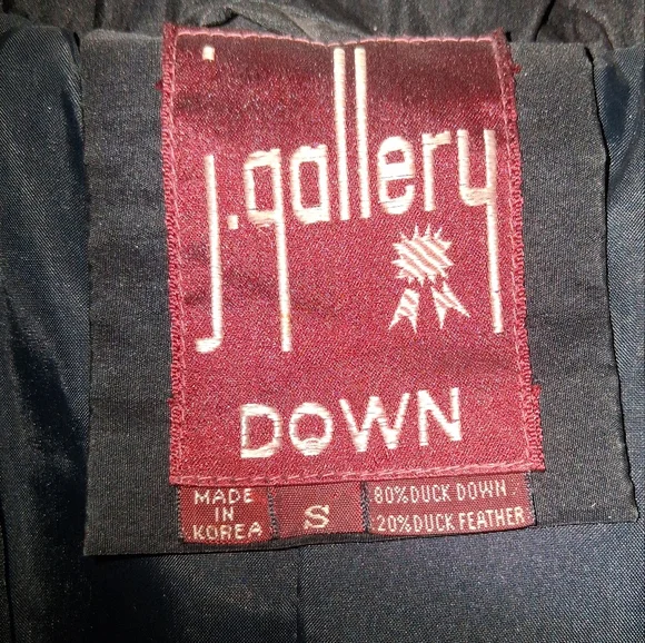 Gallery Black Puffer Coat Full-Length Classic Design - Picture 2 of 4